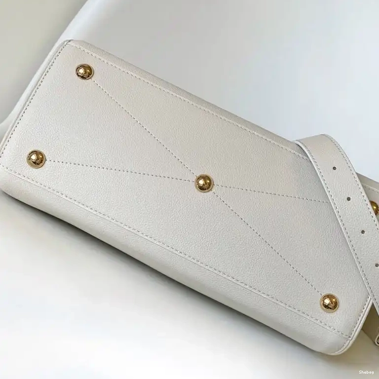 LV 2409YA0200 Bags 0731
